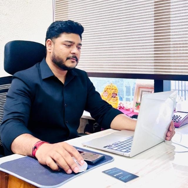 Tanvi Sanger as Frontend Developer & UI/UX Designer